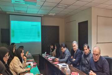 برگزاری جلسه به منظور پایش و ارتقای شبکه آزمایشگاهی درون دانشگاه